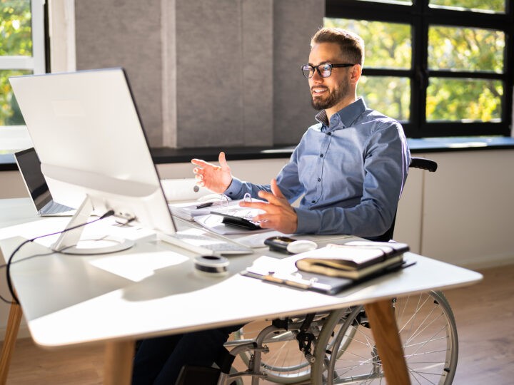 Employee using his financial wellness benefits